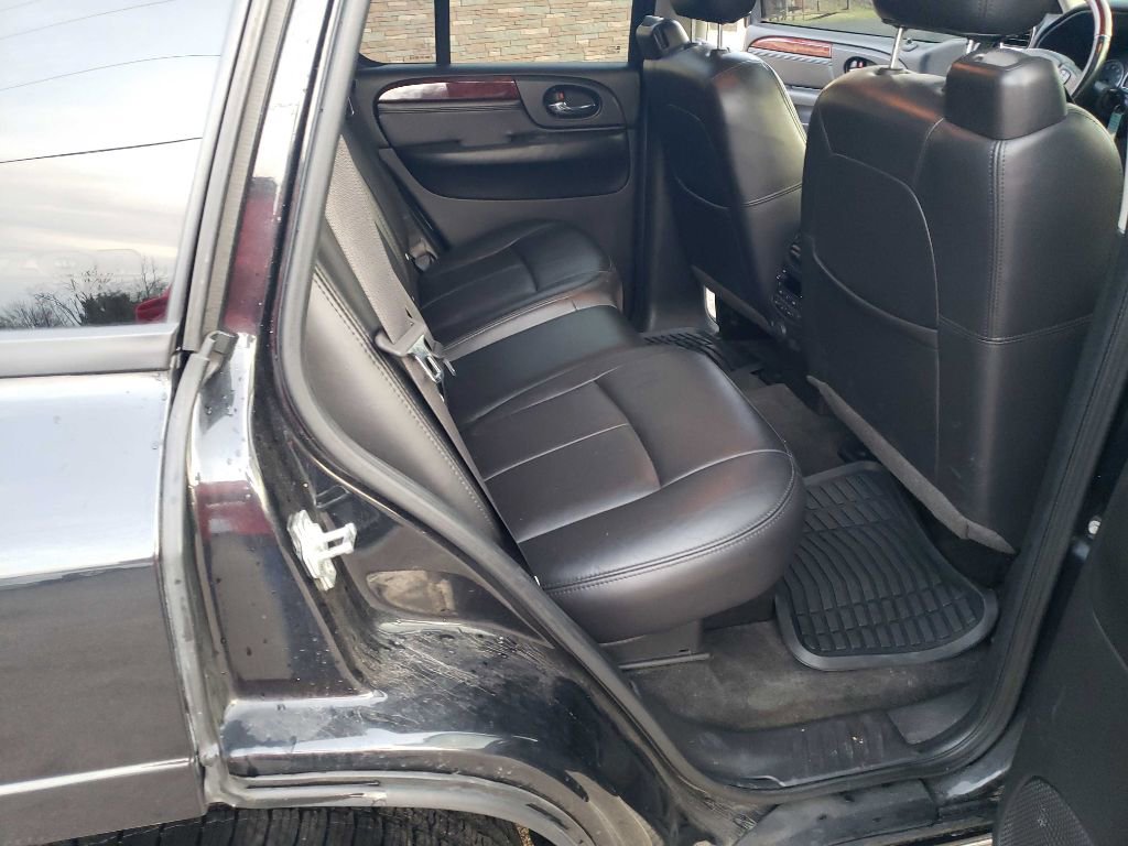 Used 2008 GMC Envoy Denali w/ Sun And 6-Disc Cd Package image 21