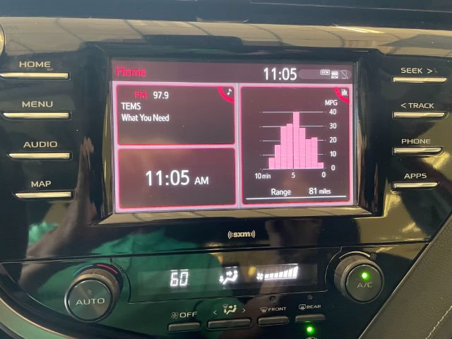 Used 2020 Toyota Camry SE FWD image 23