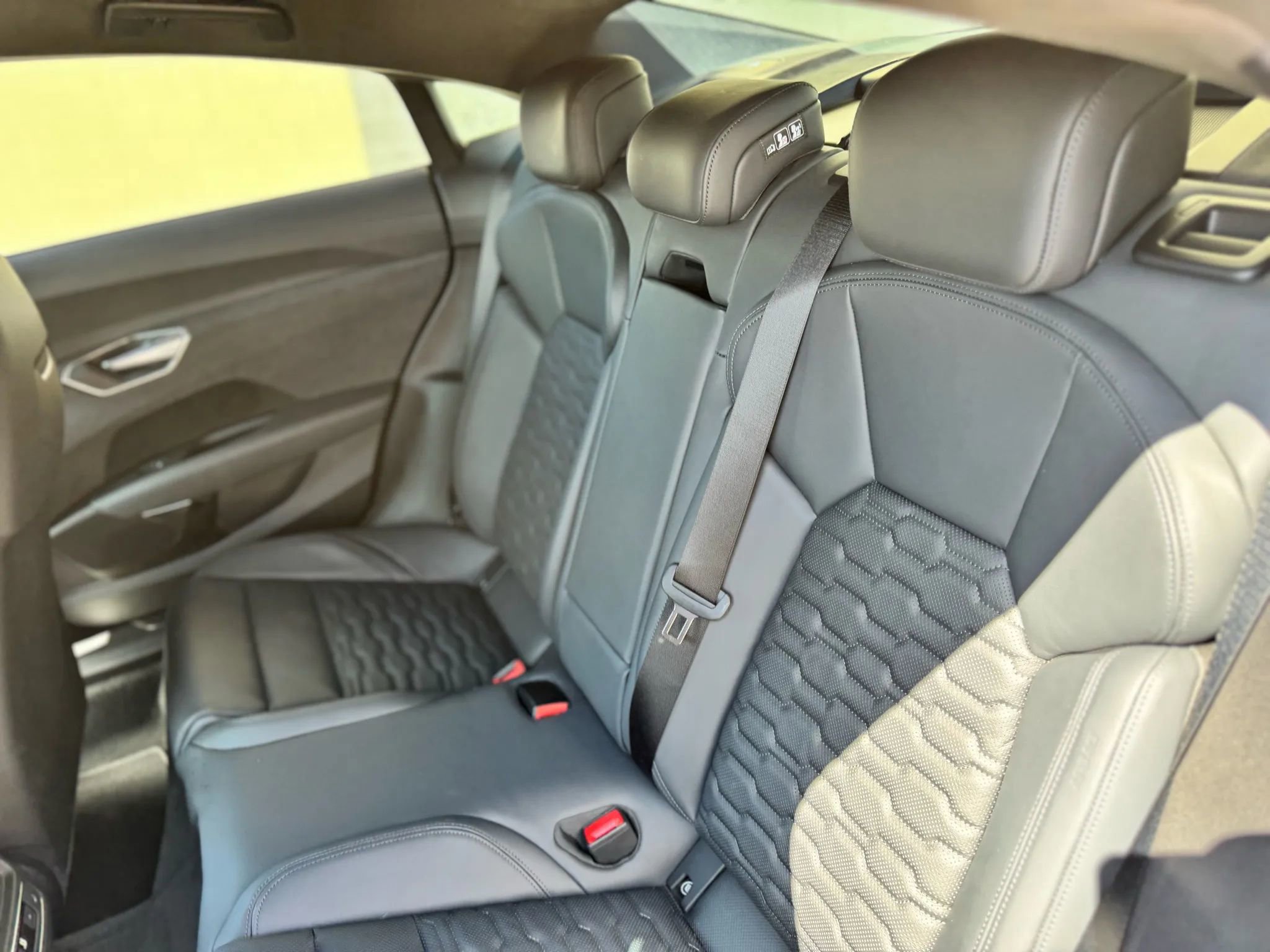 Used 2024 Audi RS e-tron GT w/ Carbon Performance Package image 15