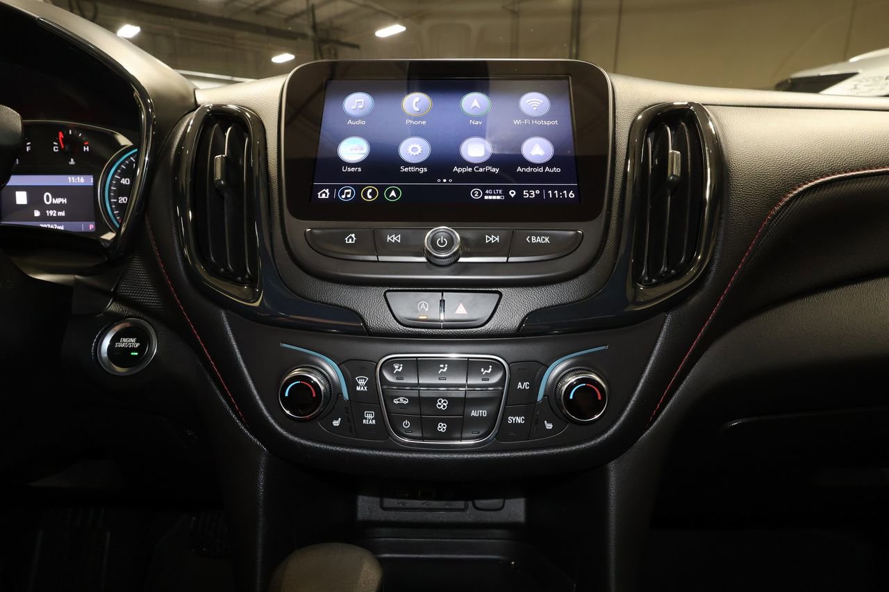 Used 2022 Chevrolet Equinox RS w/ Infotainment Package image 16