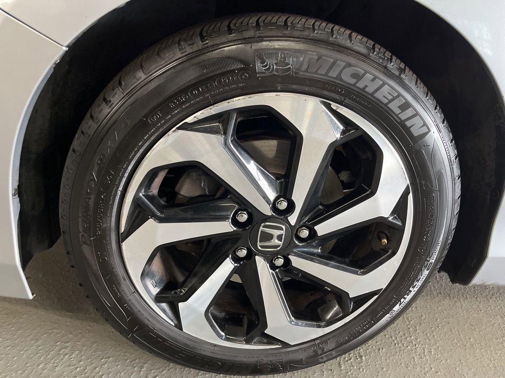 Used 2016 Honda Accord EX image 5