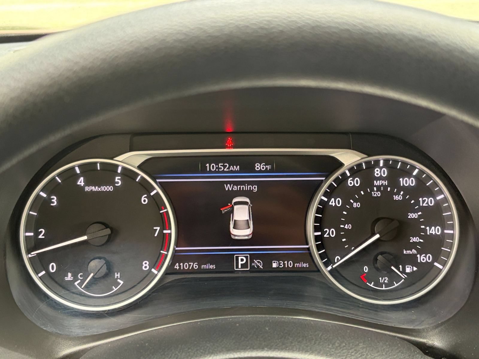 Used 2025 Nissan Sentra SV FWD image 38