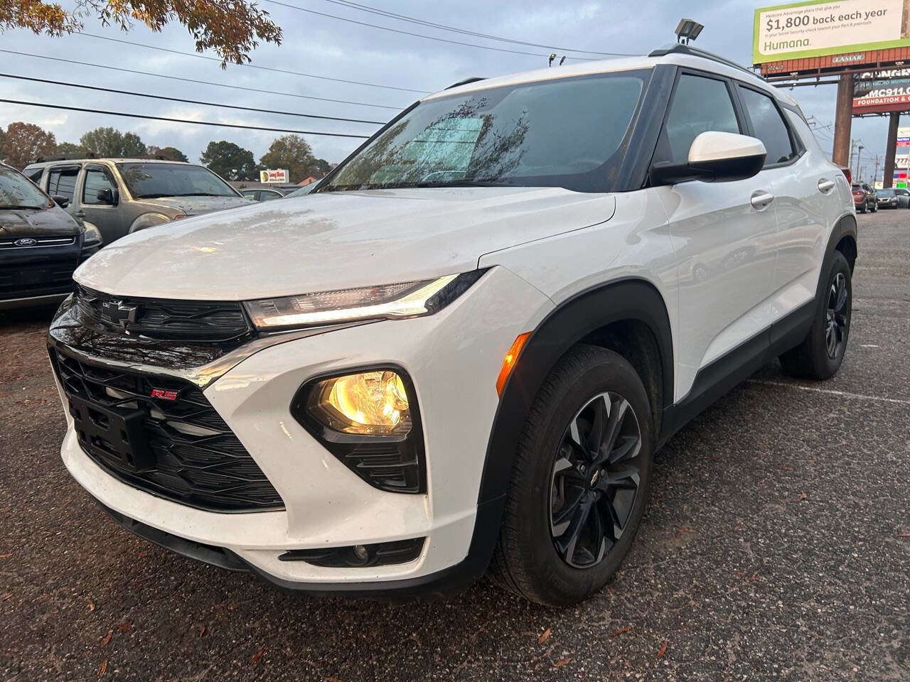 Used 2021 Chevrolet TrailBlazer LT w/ Convenience Package image 2