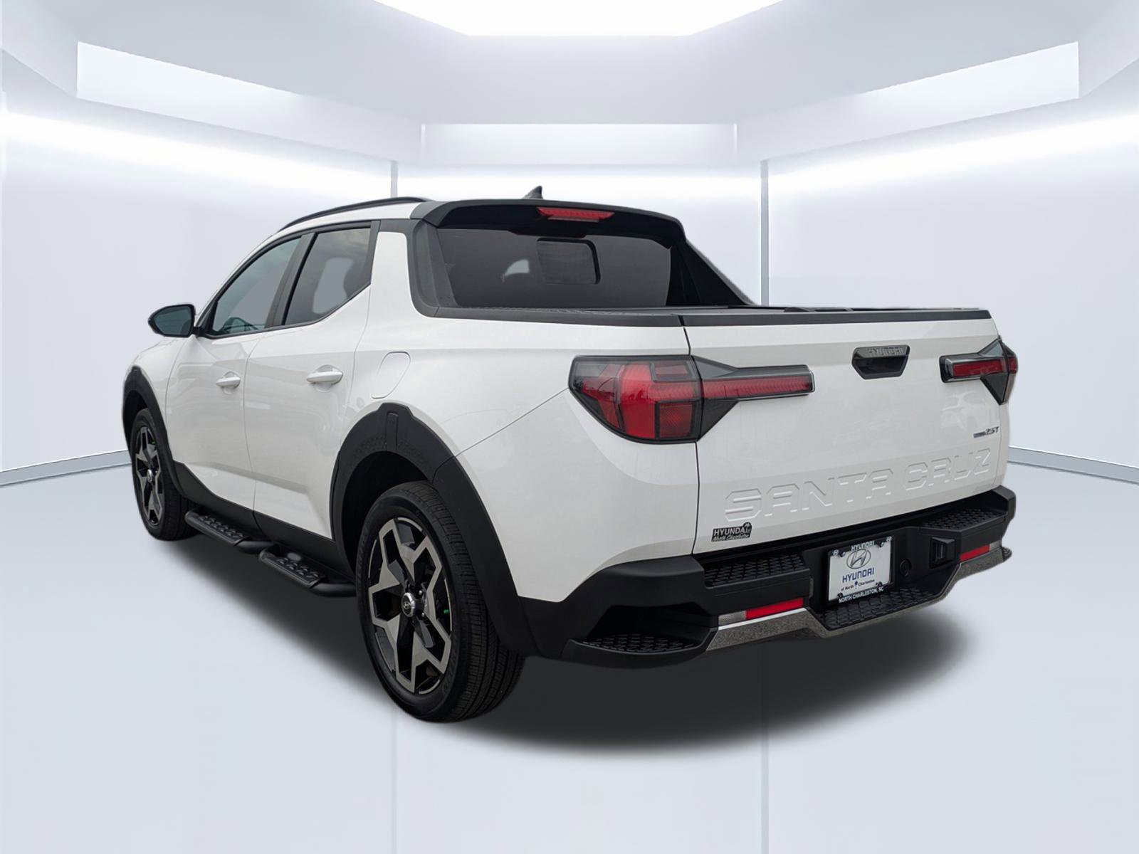 Certified 2023 Hyundai Santa Cruz Limited w/ Cargo Package image 6