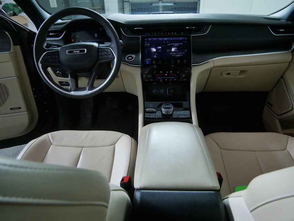 Used 2024 Jeep Grand Cherokee Limited 4xe w/ Luxury Tech Group II image 22