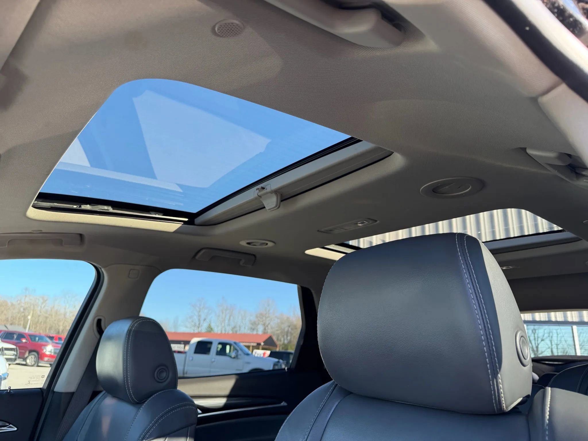 Used 2018 Buick Enclave Premium w/ Experience Buick Package image 23