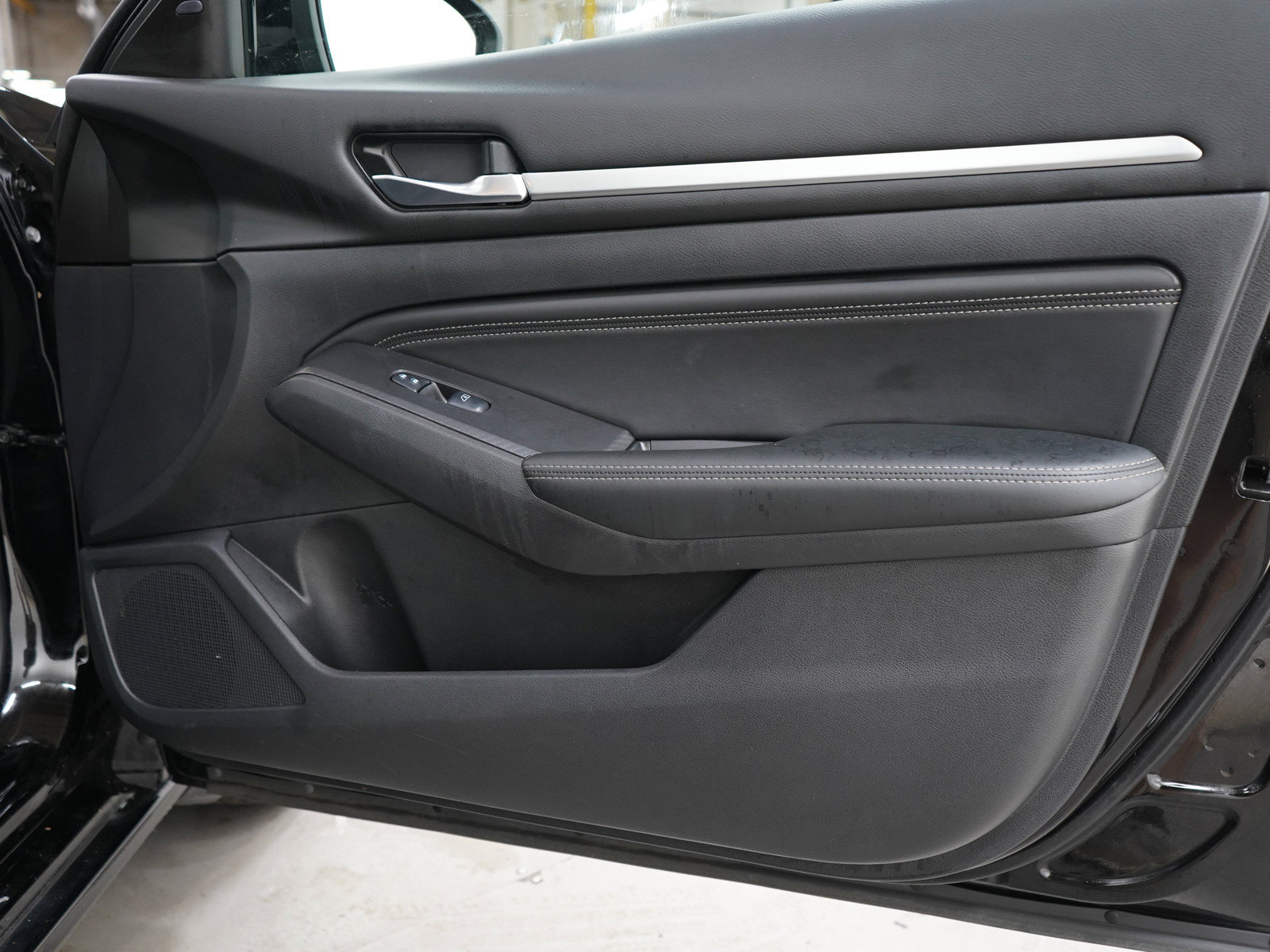 Used 2019 Nissan Altima 2.5 SV AWD/4WD image 9