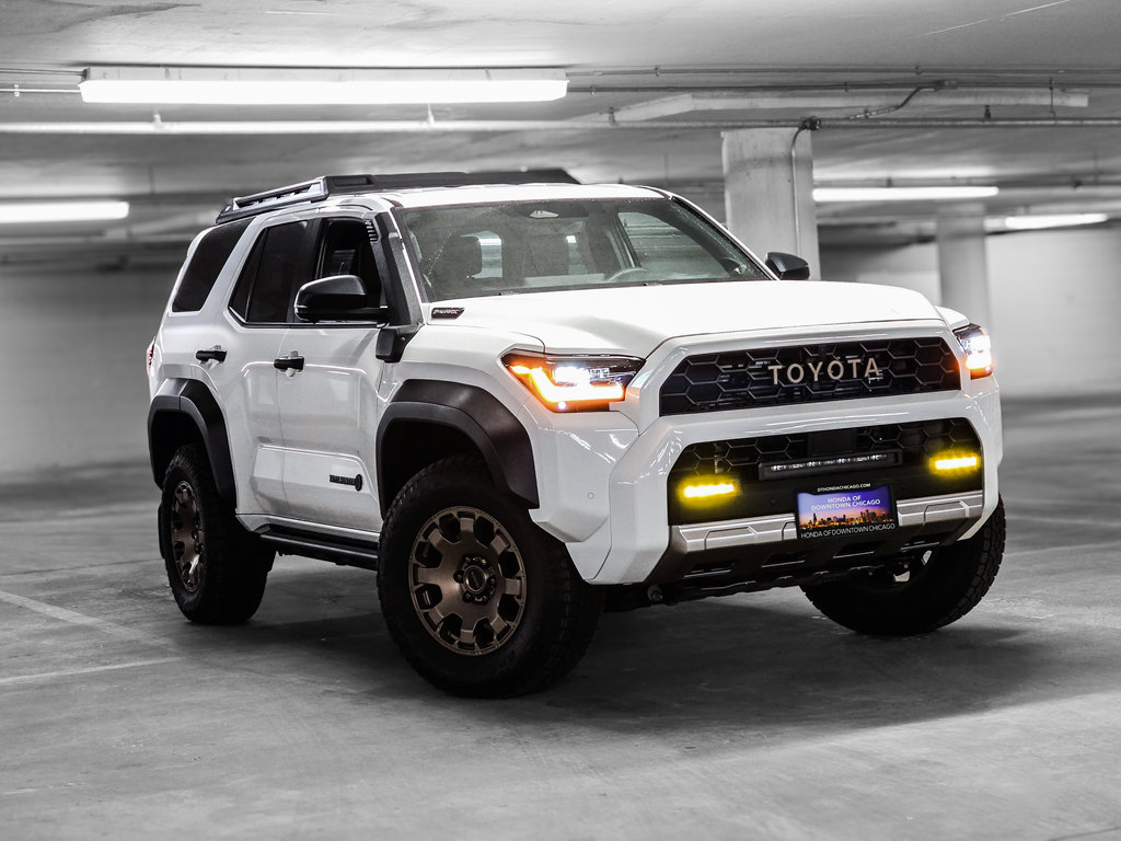 Used 2025 Toyota 4Runner Trailhunter AWD/4WD image 4