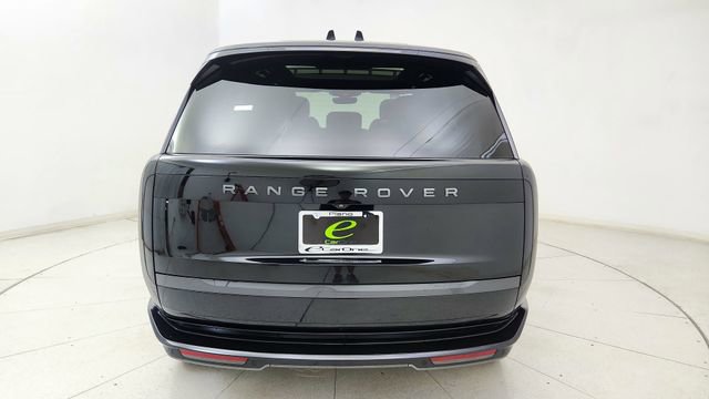 Used 2025 Land Rover Range Rover SE AWD/4WD image 5