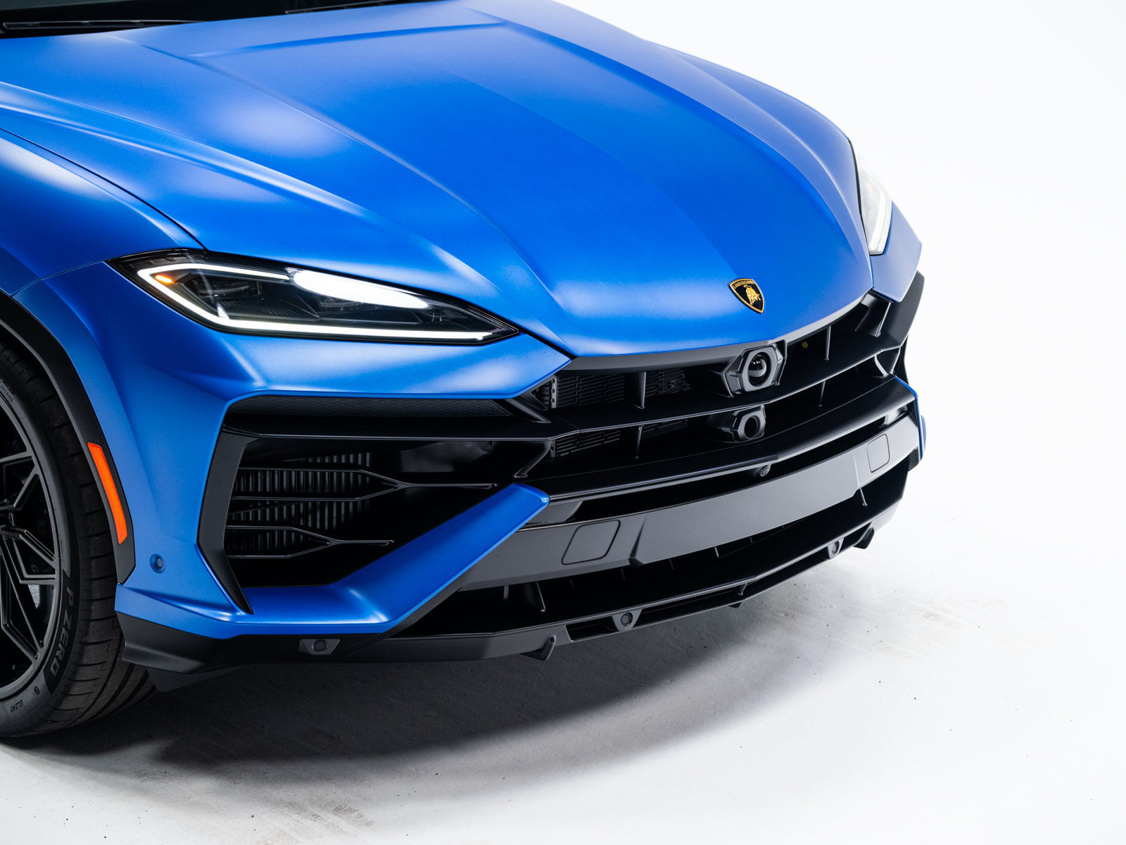 Used 2025 Lamborghini Urus SE AWD/4WD image 15