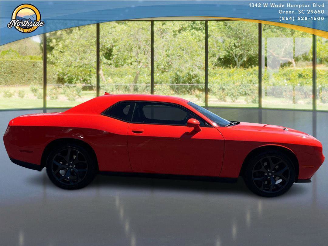 Used 2020 Dodge Challenger SXT w/ Plus Package RWD image 20