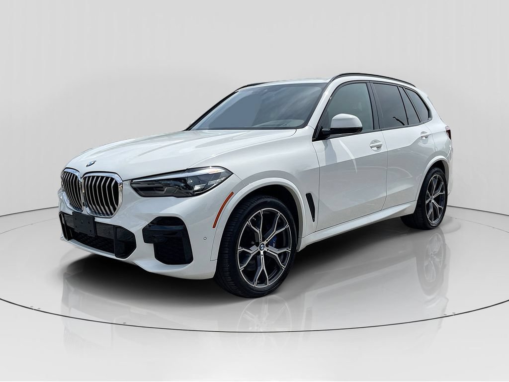 Used 2022 BMW X5 xDrive40i AWD/4WD image 3
