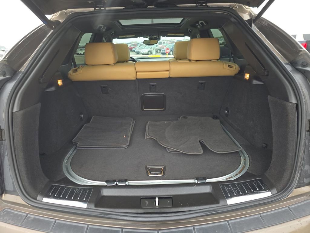 Used 2014 Cadillac SRX Performance w/ Driver Assist Package image 15