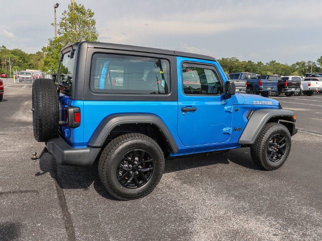 Used 2022 Jeep Wrangler Sport AWD/4WD image 9
