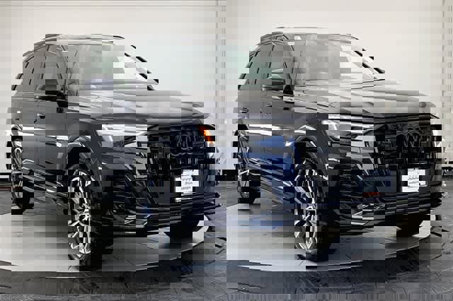 New 2026 Audi Q7 2.0T Premium Plus