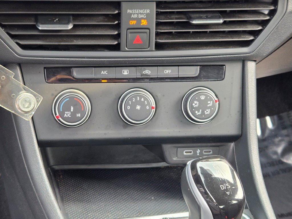 Used 2024 Volkswagen Jetta S FWD image 24