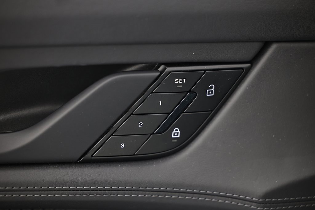 Certified 2024 Porsche Taycan GTS image 20