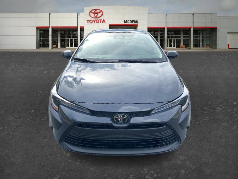 Certified 2023 Toyota Corolla LE w/ LE Convenience Package image 2