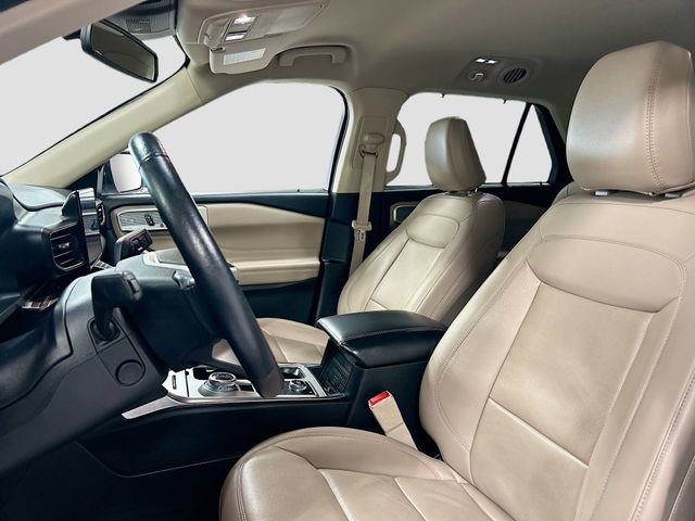 Used 2022 Ford Explorer Limited w/ Equipment Group 301A image 22