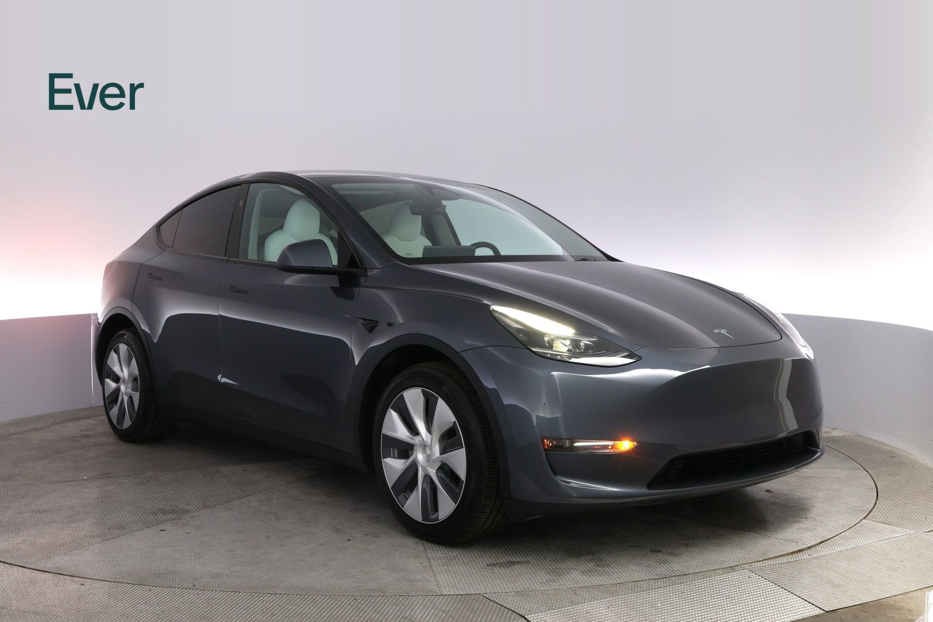 Used 2023 Tesla Model Y Long Range image 13
