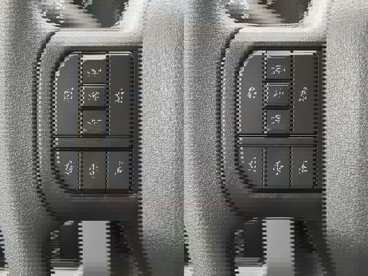 New 2026 Ford F250 XL w/ XL Chrome Package image 21