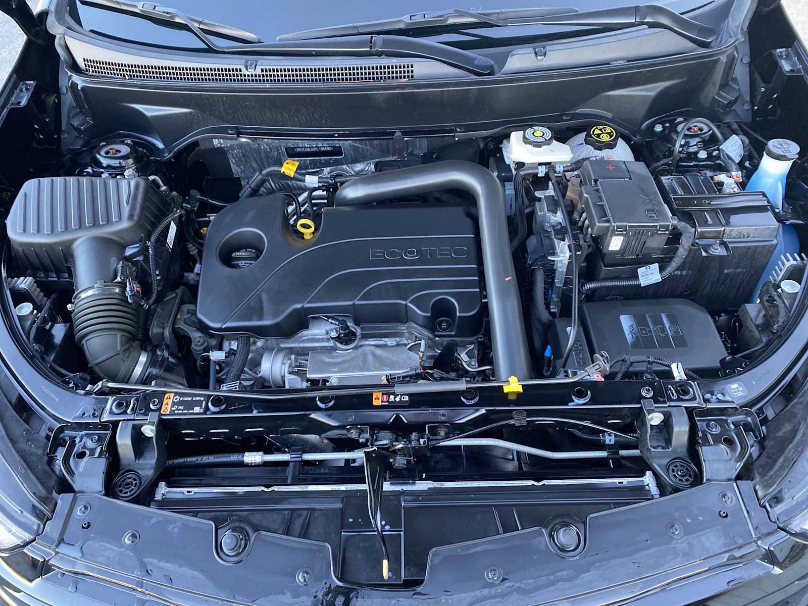 Used 2024 Chevrolet Equinox RS w/ RS Leather Package image 37