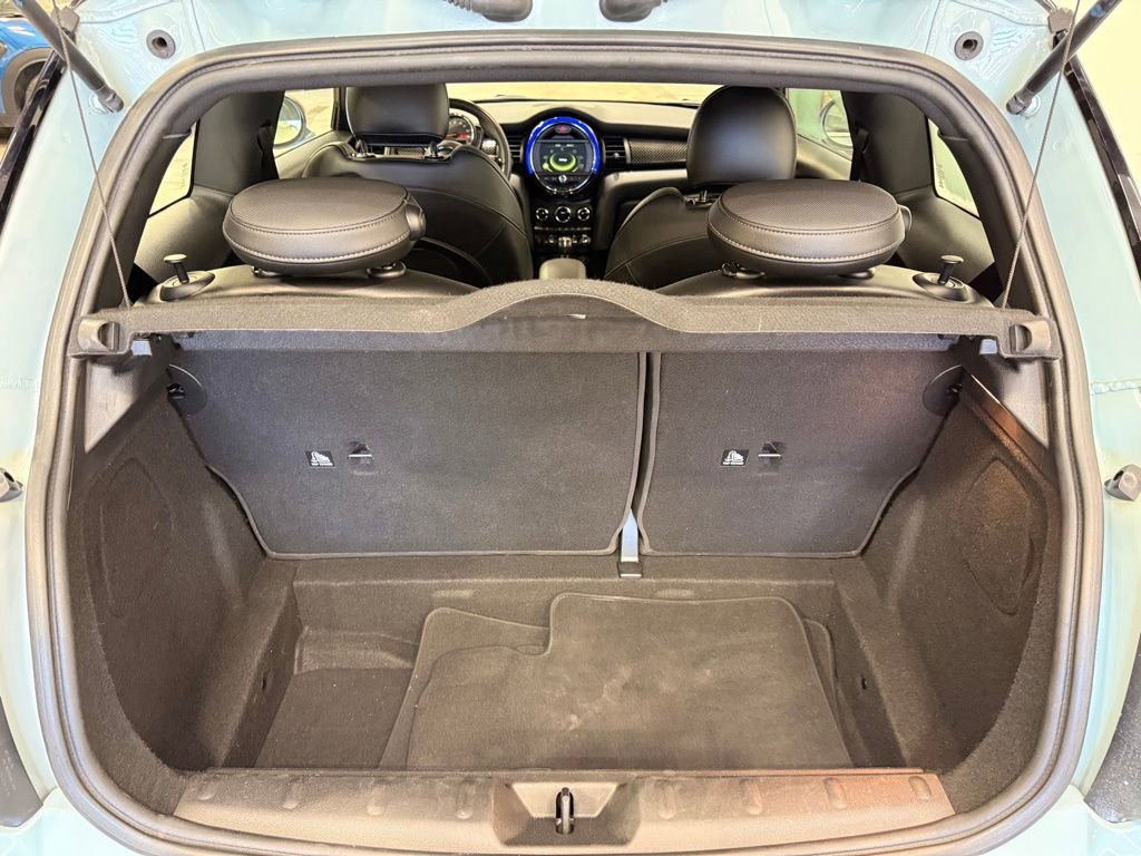 Used 2018 MINI Cooper S image 21