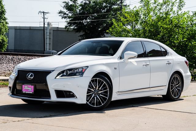 Used 2013 Lexus LS 460 w/ F-Sport Pkg RWD image 31