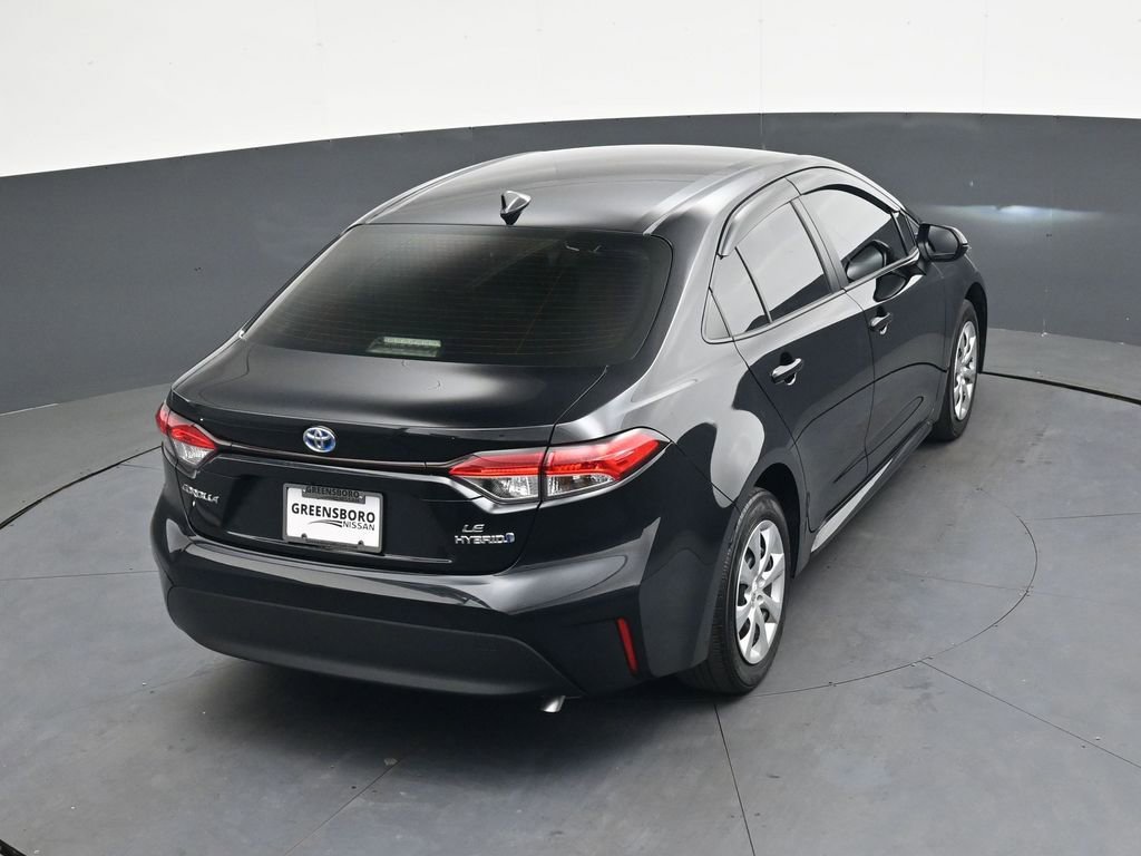 Used 2024 Toyota Corolla LE FWD image 30
