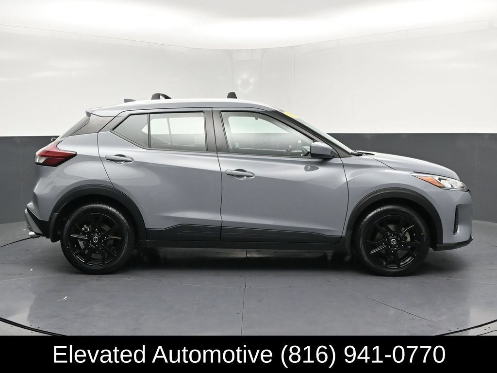 Used 2021 Nissan Kicks SV w/ Interior Electronics Package FWD image 24