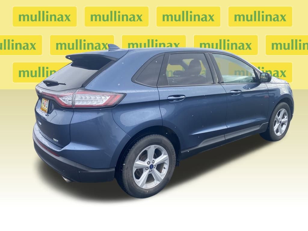 Used 2018 Ford Edge SE image 3
