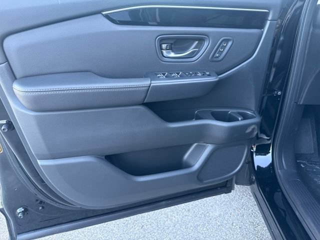 Certified 2026 Honda Pilot EX-L image 9