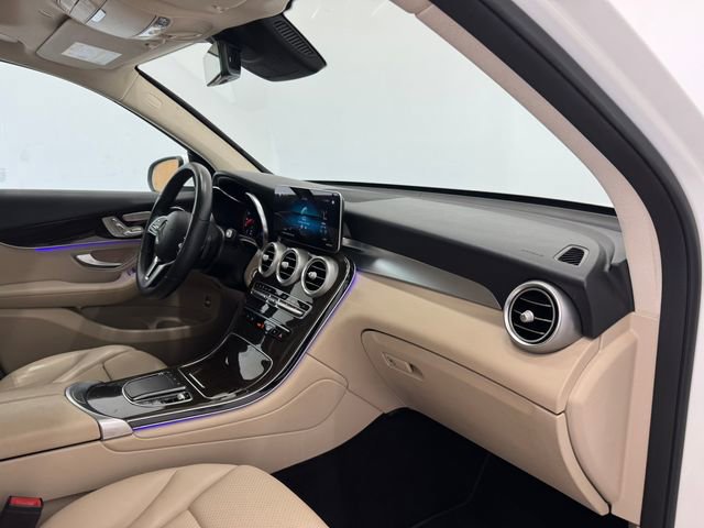 Used 2022 Mercedes-Benz GLC 300 image 35