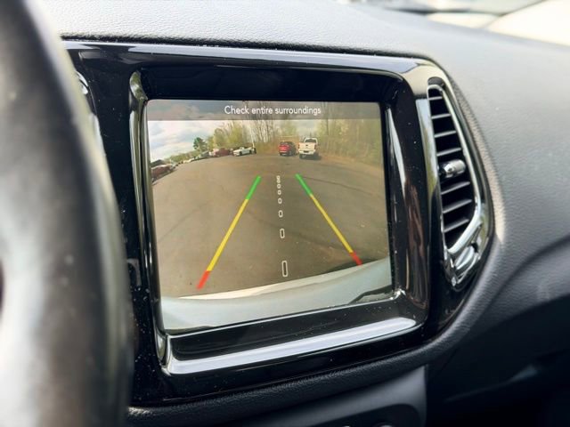 Used 2020 Jeep Compass Limited AWD/4WD image 14