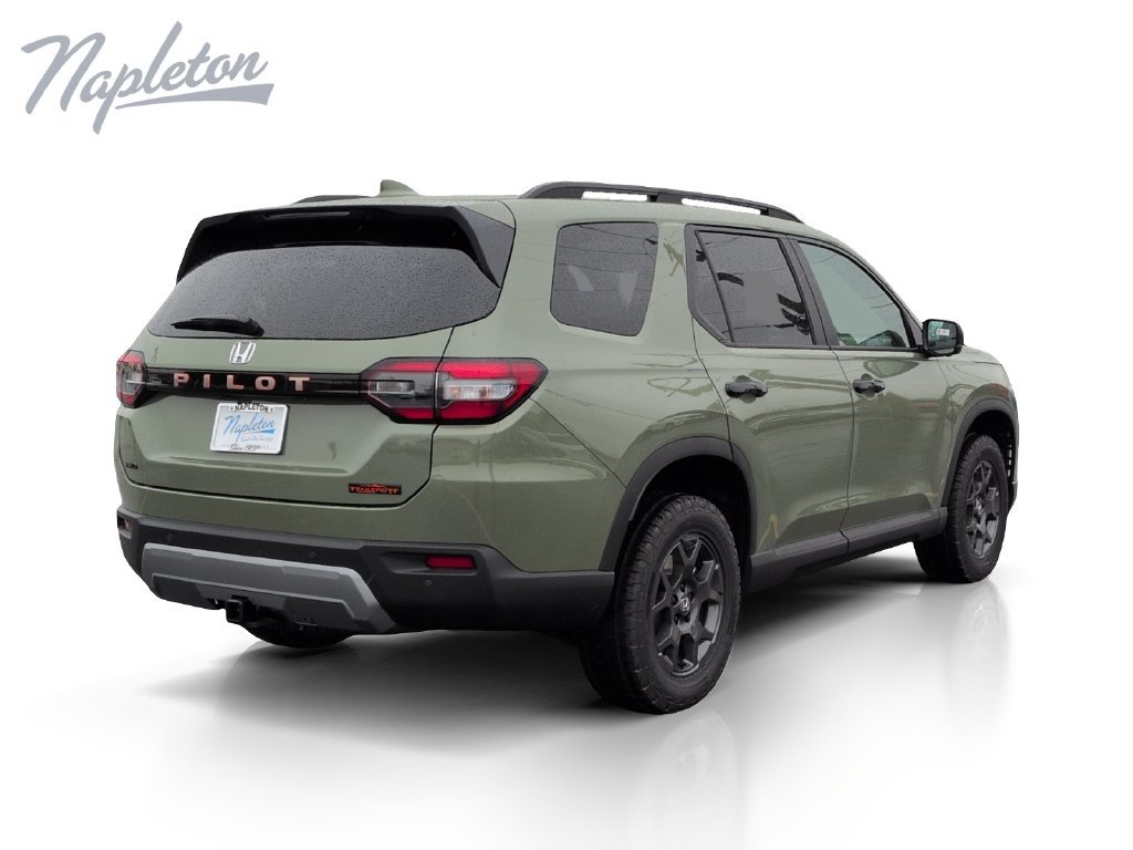 New 2026 Honda Pilot TrailSport image 6