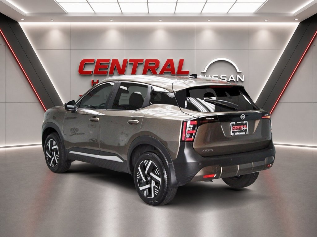 Used 2026 Nissan Kicks SV FWD image 3