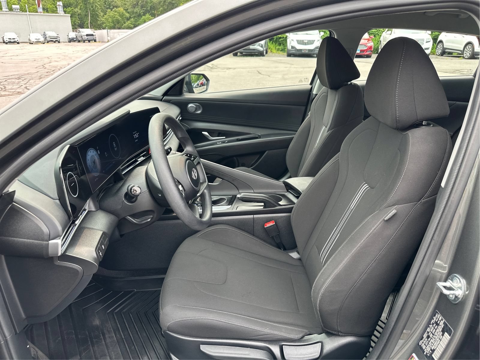 Certified 2024 Hyundai Elantra SEL FWD image 9