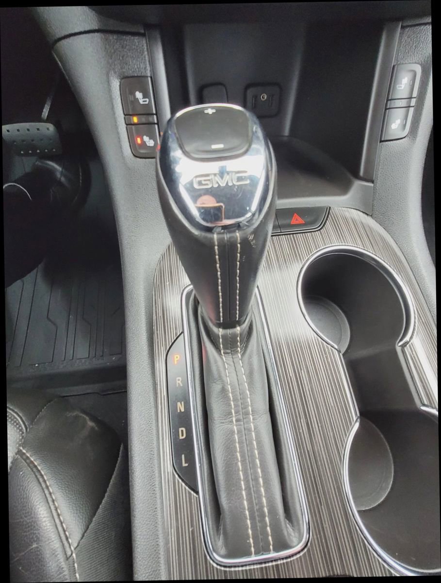 Used 2019 GMC Acadia SLT w/ LPO, Floor Liner Package image 20