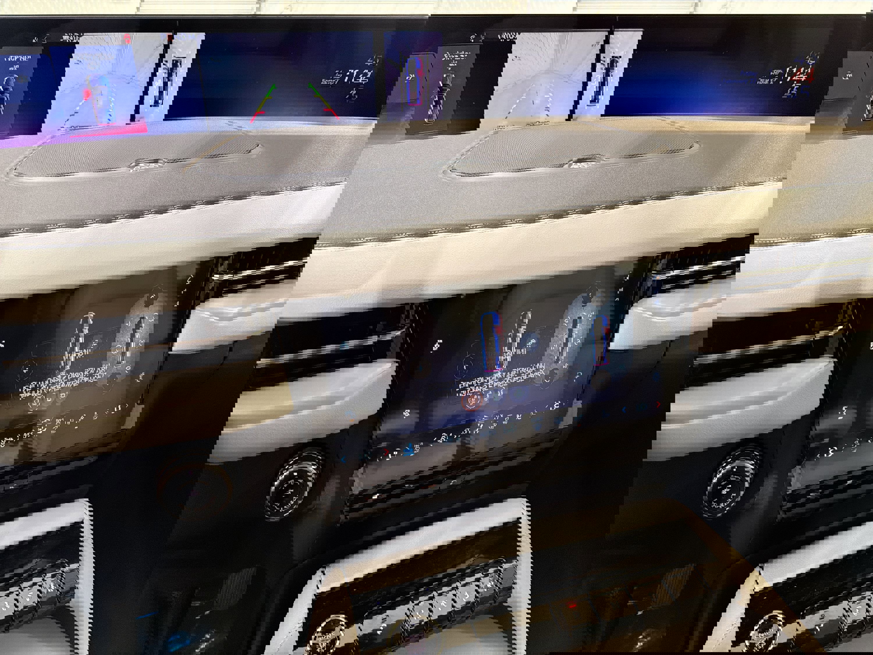 New 2026 Lincoln Navigator L Premier image 18