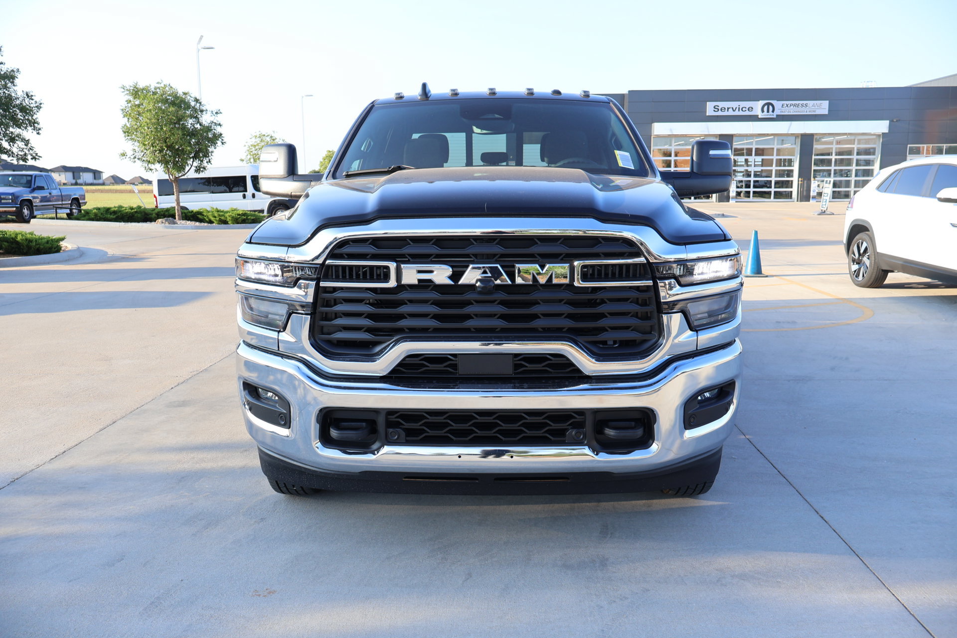 New 2027 RAM 3500 Tradesman AWD/4WD image 9