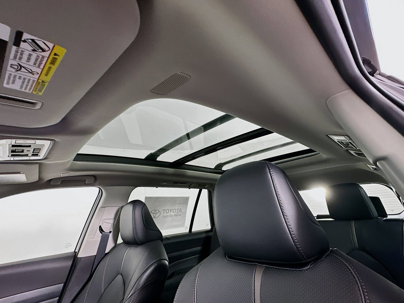 New 2026 Toyota Grand Highlander Platinum AWD/4WD image 23