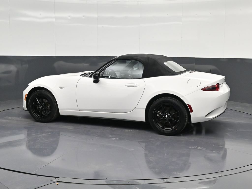 Used 2020 MAZDA MX-5 Miata Sport image 8