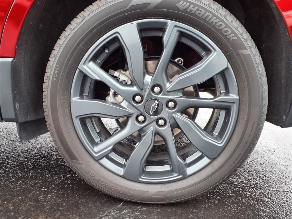 Used 2023 Chevrolet Equinox RS w/ LPO, Floor Liner Package image 27