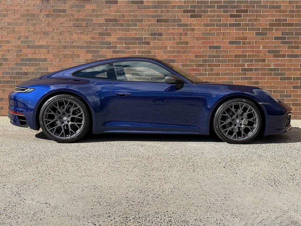 Certified 2024 Porsche 911 Carrera T image 8