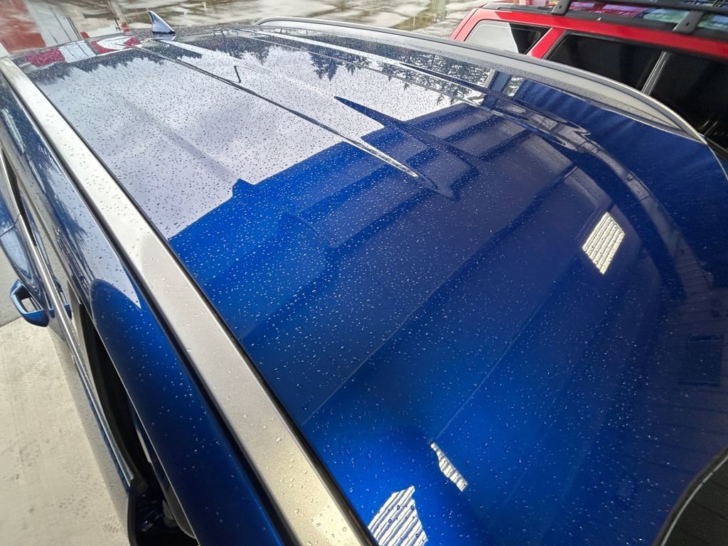 Used 2025 Kia Sportage EX image 28