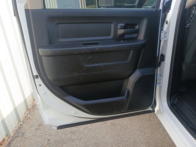 Used 2020 RAM 3500 Tradesman image 30