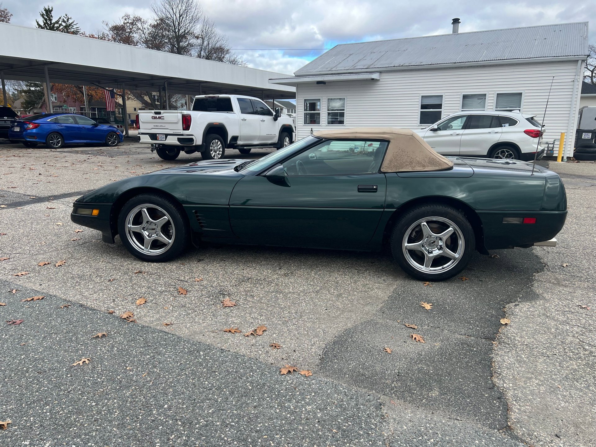 Used 1996 Chevrolet Corvette Convertible image 7