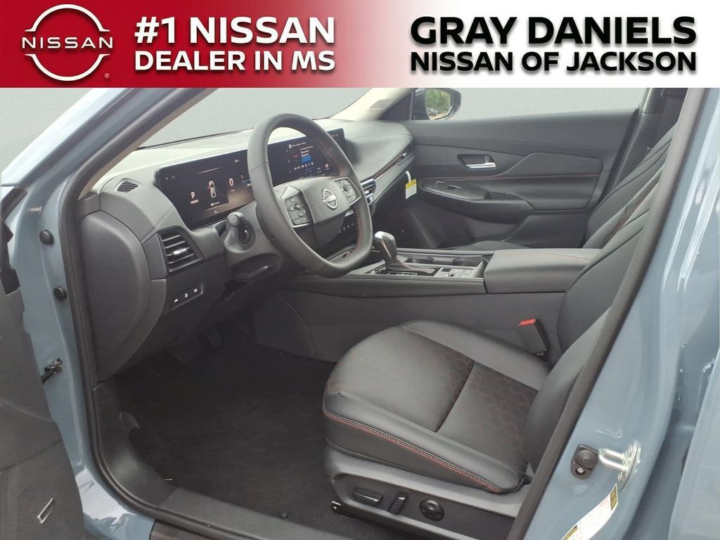 New 2026 Nissan Sentra SR w/ SR Premium Package FWD image 23