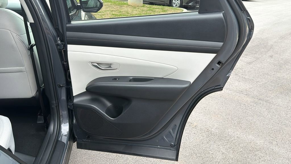 New 2026 Hyundai Tucson SEL image 17