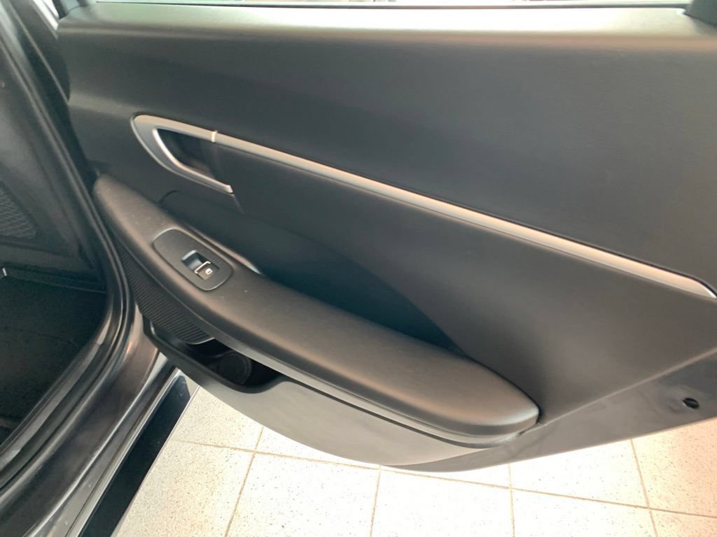 Certified 2024 Hyundai Sonata SEL FWD image 18